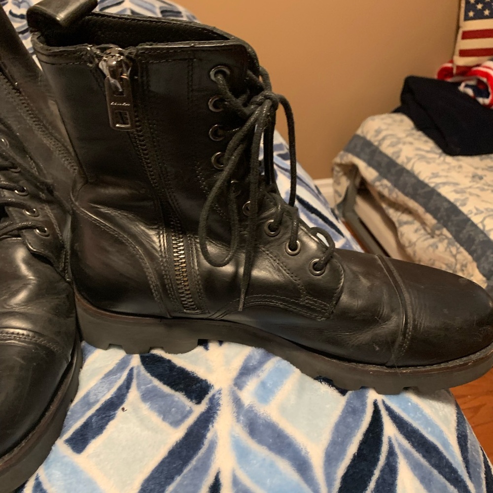 Men’s Coach combat boot. Size 10. Great condition. Worn less than 5 times - Picture 2 of 4